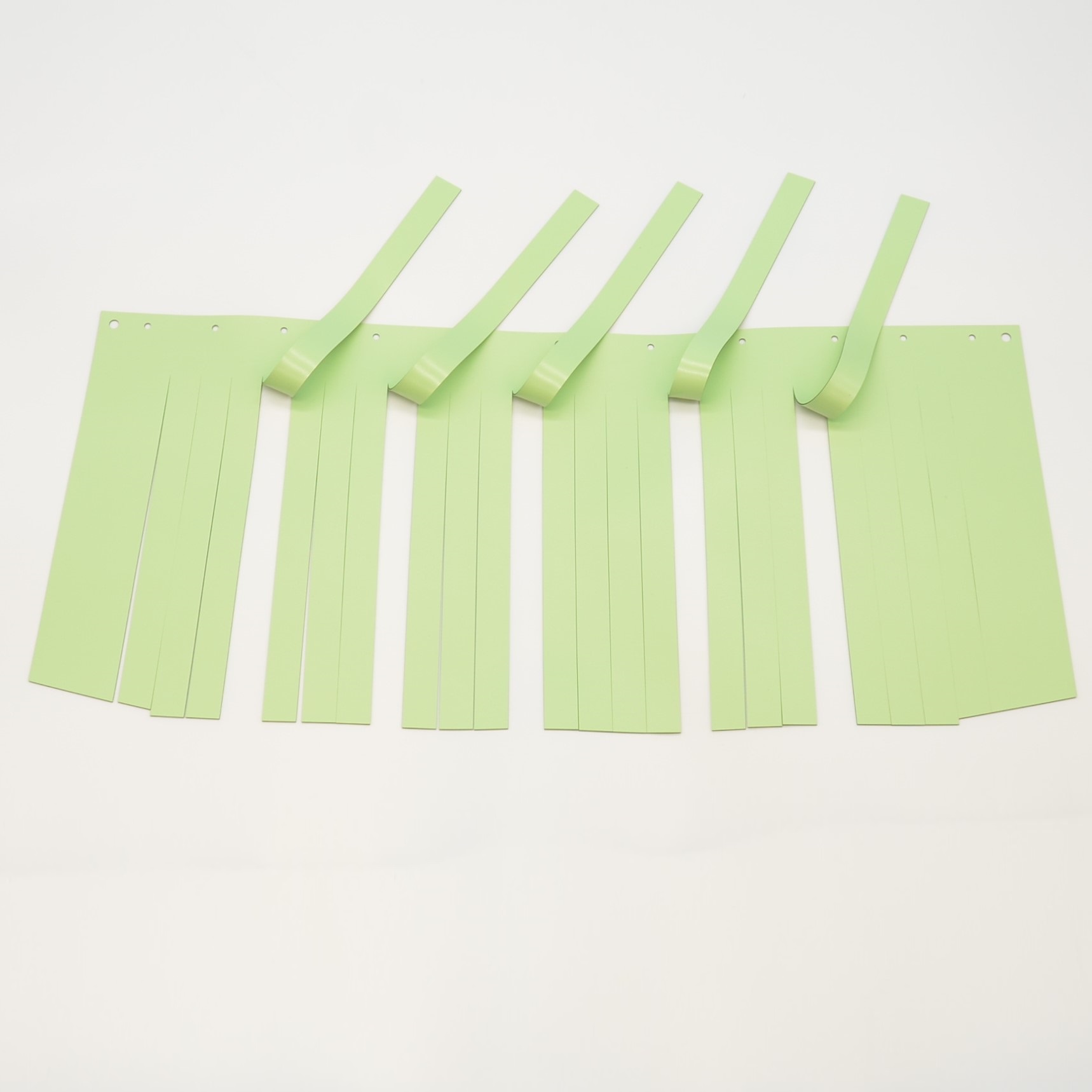 SHIELD CURTAIN SHIELD CURTAIN