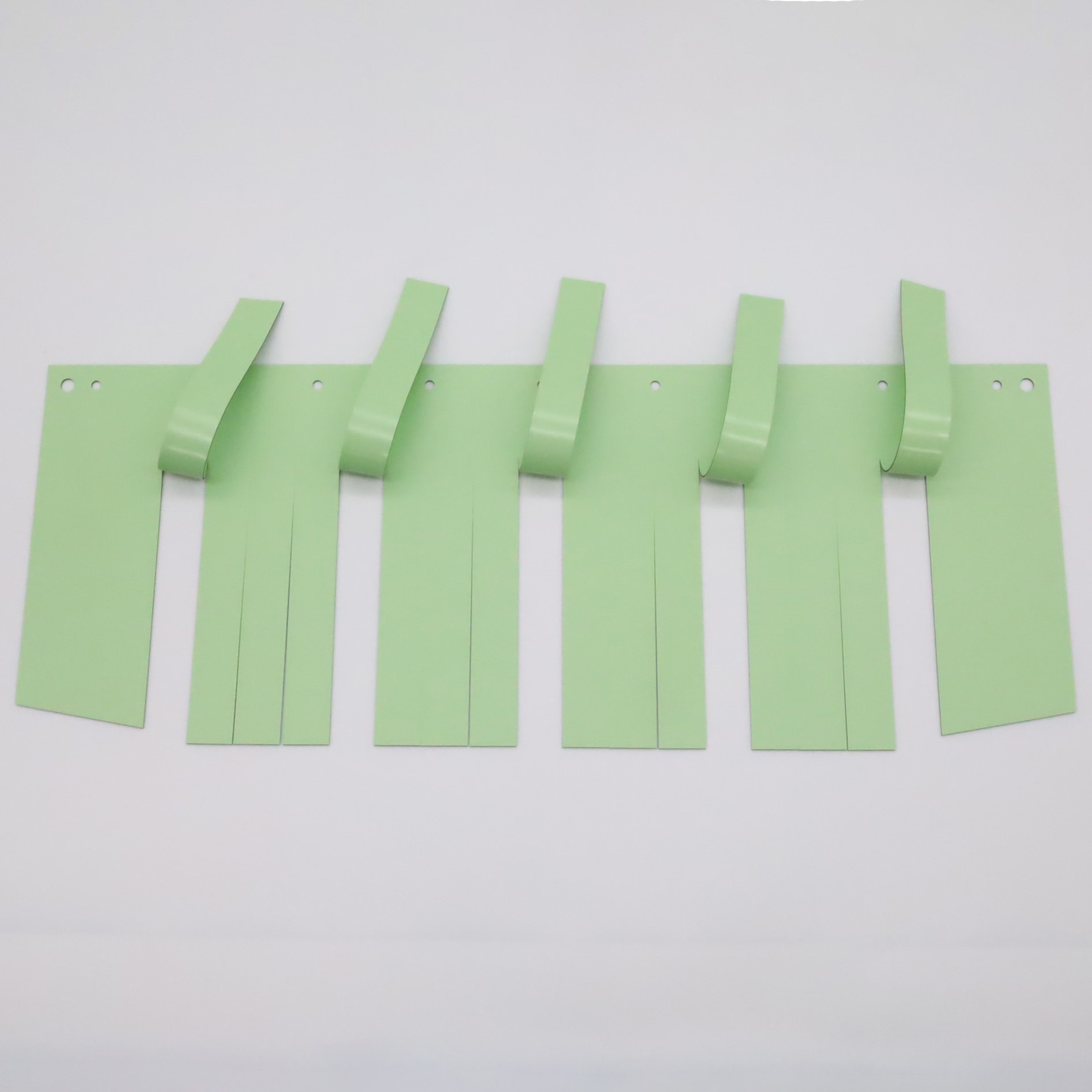 SHIELD CURTAIN SHIELD CURTAIN